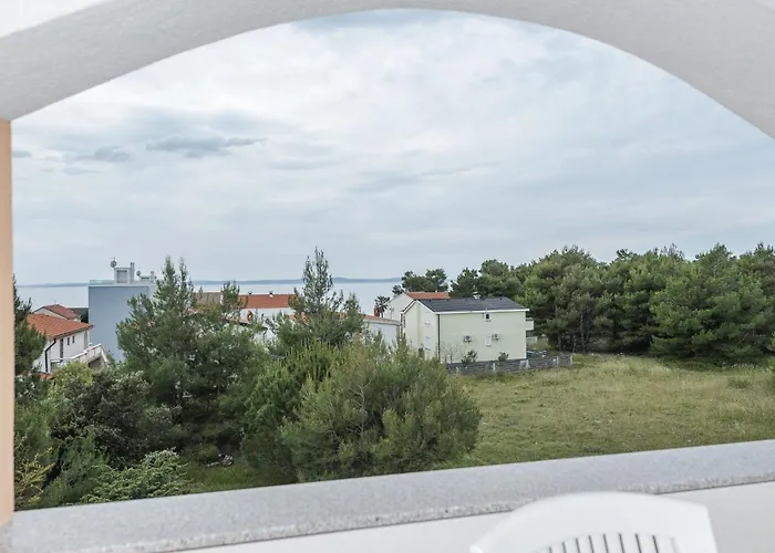 Simic 5 By Interhome *